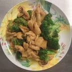 Best Chicken w.Broccoli 芥兰鸡 in Troy, NY